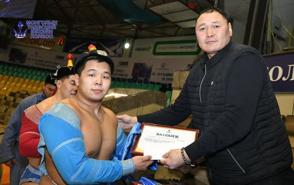 АЙМАГ, ЦЭРГИЙН ХАРЦАГА, НАЧИНГУУДЫН БАРИЛДААНД АЙМГИЙН ХАРЦАГА Б.РЕНЧИНЖҮГДЭР ТҮРҮҮЛЛЭЭ